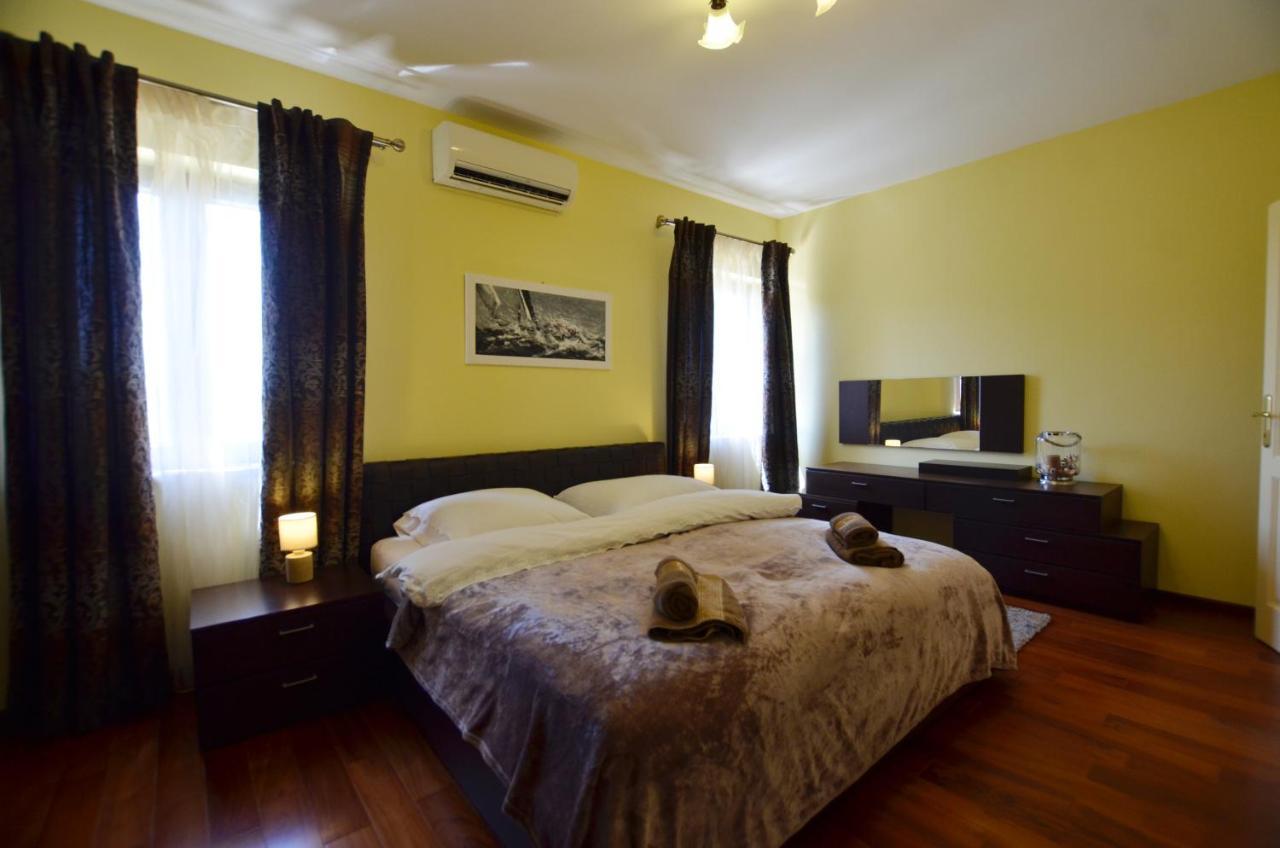 Apartment Delux Rovinj Exterior foto